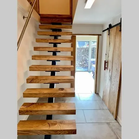 Neue Ruhige Am Wald Appartement